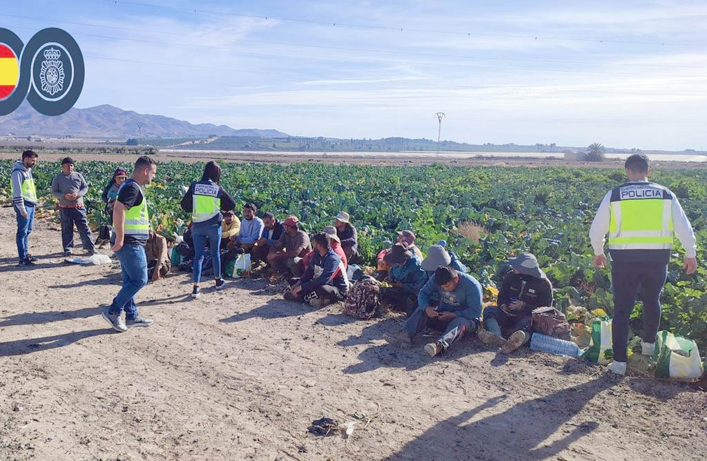 46 detenidos en Alhama y La Hoya de una trama que captaba irregulares con documentacin falsa y condiciones abusivas